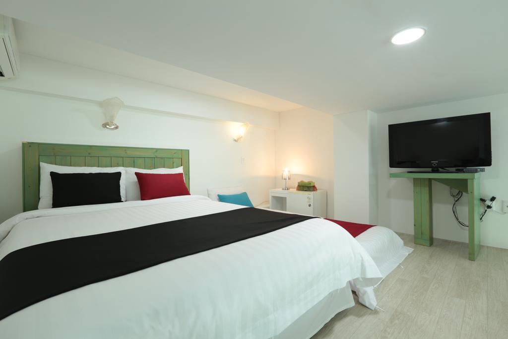 Gangneung Sea View Pension Экстерьер фото