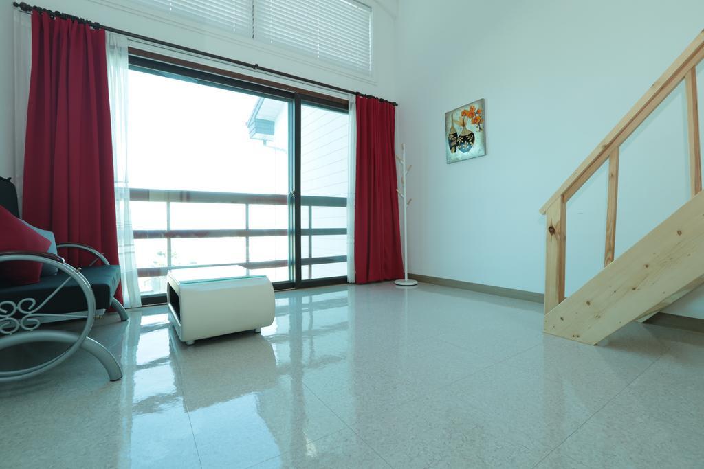 Gangneung Sea View Pension Экстерьер фото