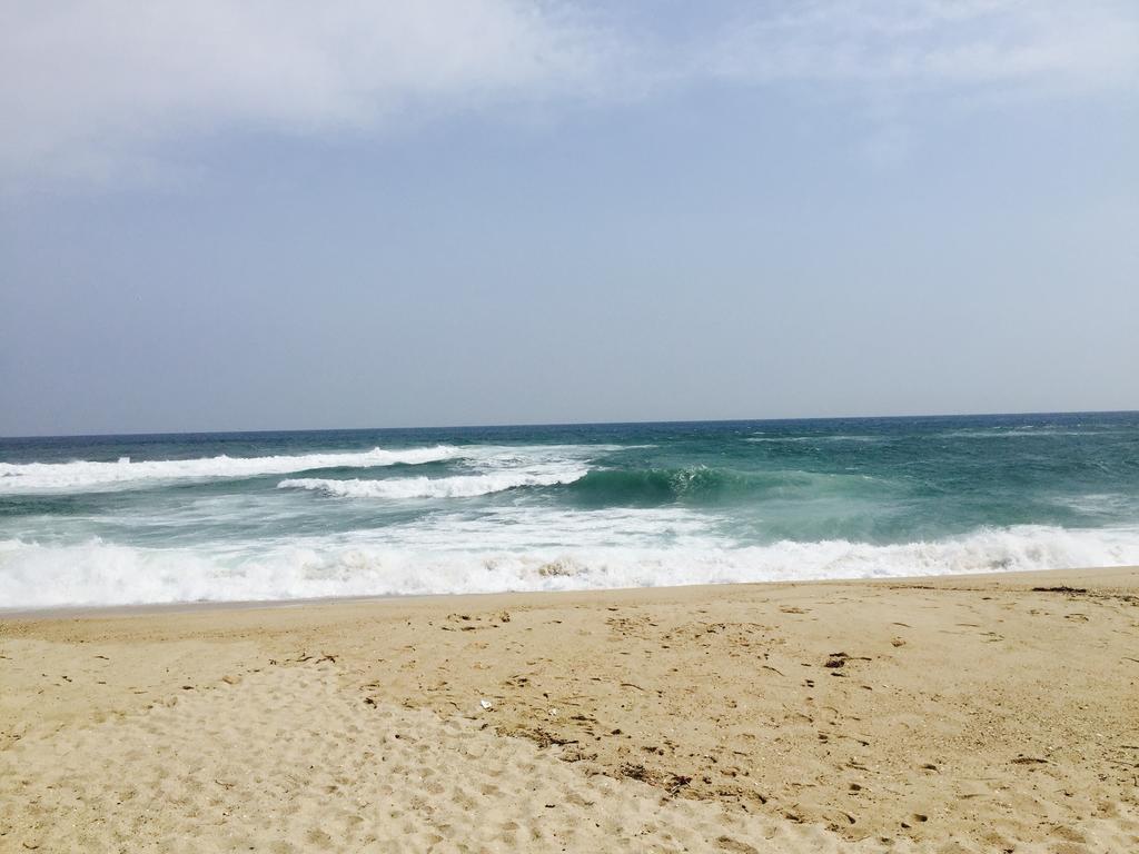 Gangneung Sea View Pension Экстерьер фото