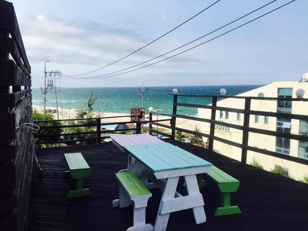 Gangneung Sea View Pension Экстерьер фото